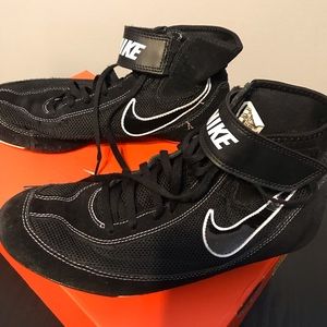 Nike Men’s Wrestling Shoes